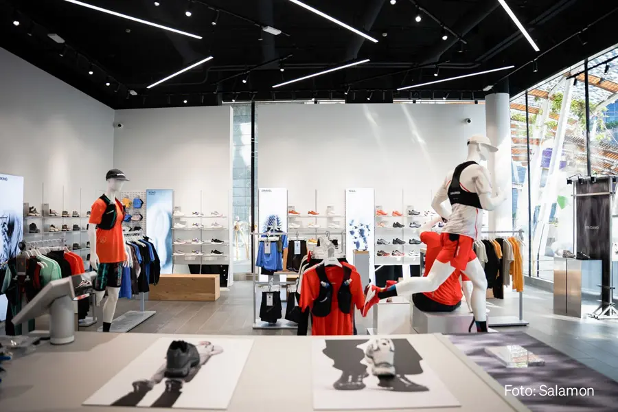 Salomon Store Milano Portanuova – Retail Experience 2025 mit Foot-Scan & Milano Cortina Capsule